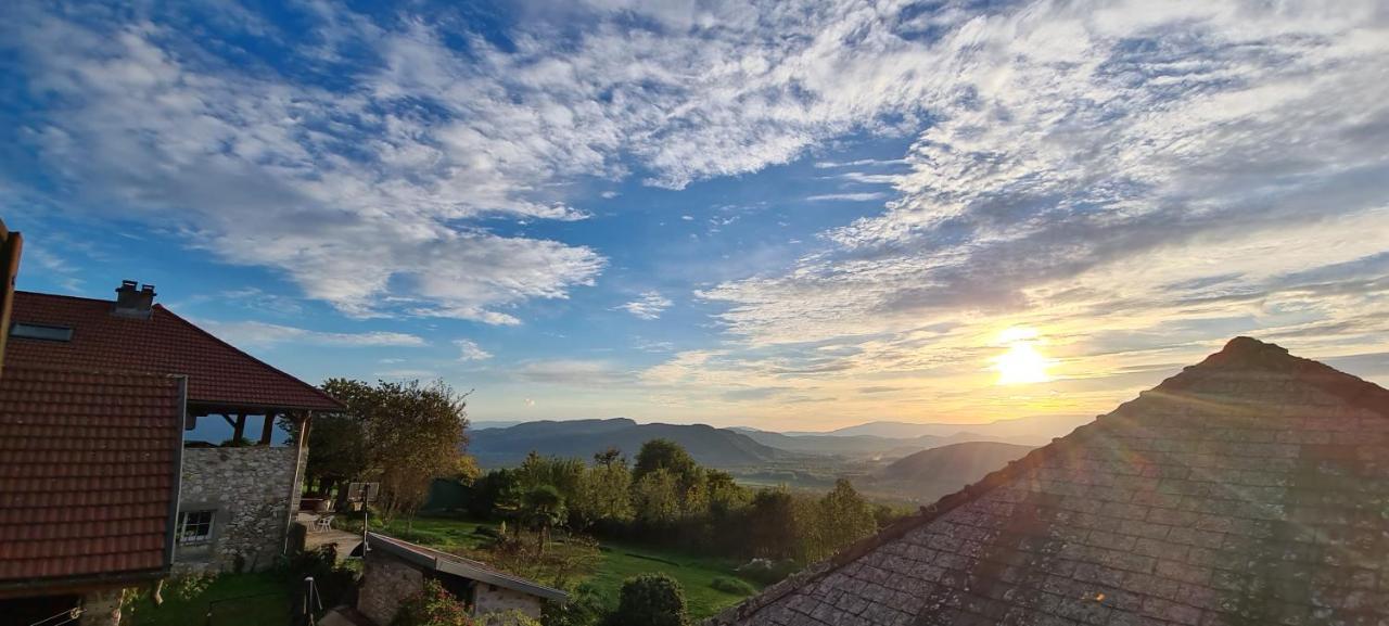 Gite La Montagnette Ruffieux Bagian luar foto